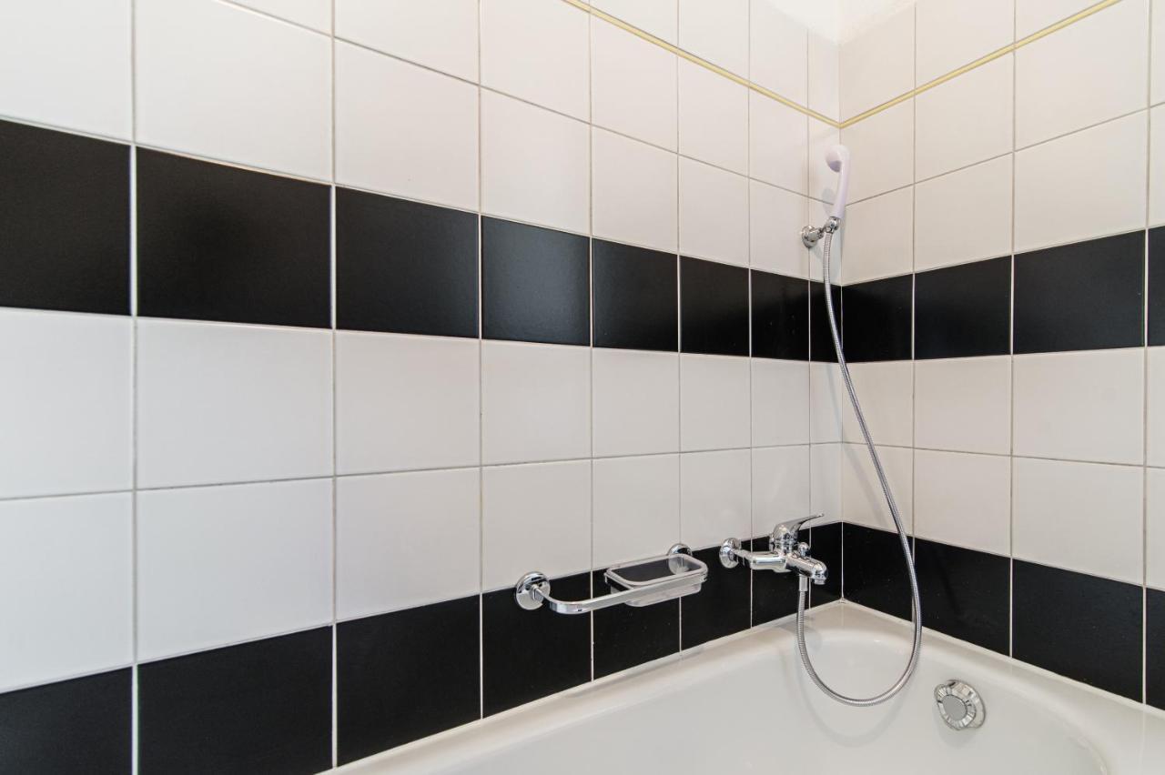 Giuka Apartment By Quokka 360 - Close To The Station Massagno Zewnętrze zdjęcie
